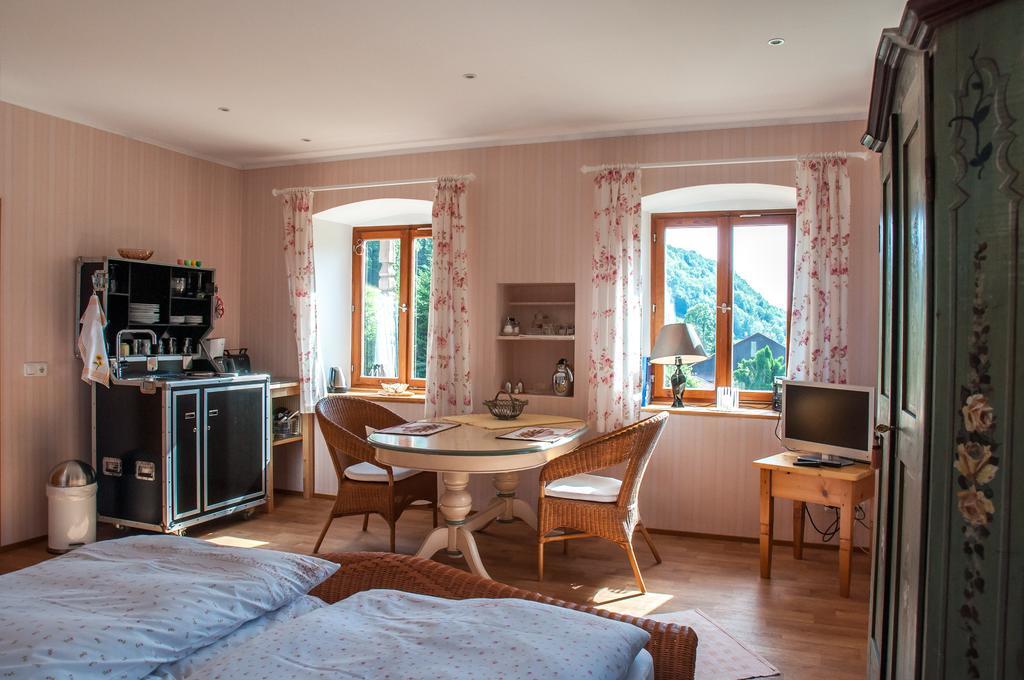 Ferienwohnung Almbauernhof Ruhpolding Zimmer foto